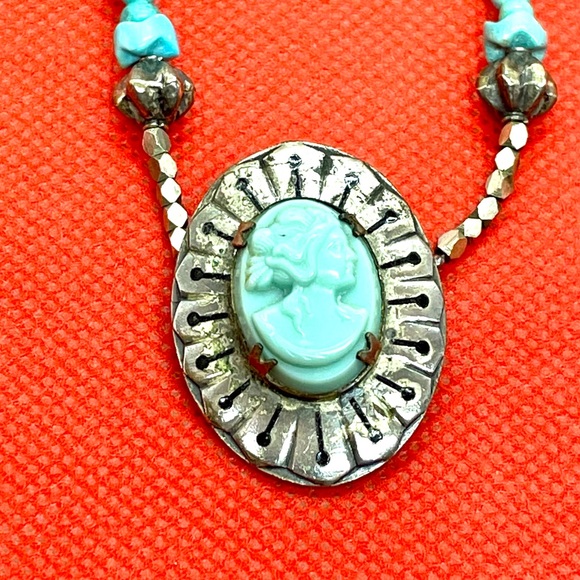 Vintage Turquoise Cameo Necklace - Picture 2 of 11